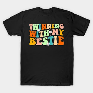 Funny Twin Matching Twins Day Friend Twinning With My Bestie T-Shirt